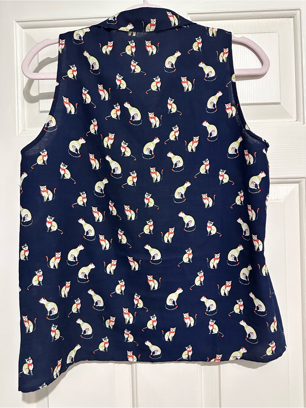Navy Sleeveless Button-Front Top with Cat Print - Picture 3 of 8